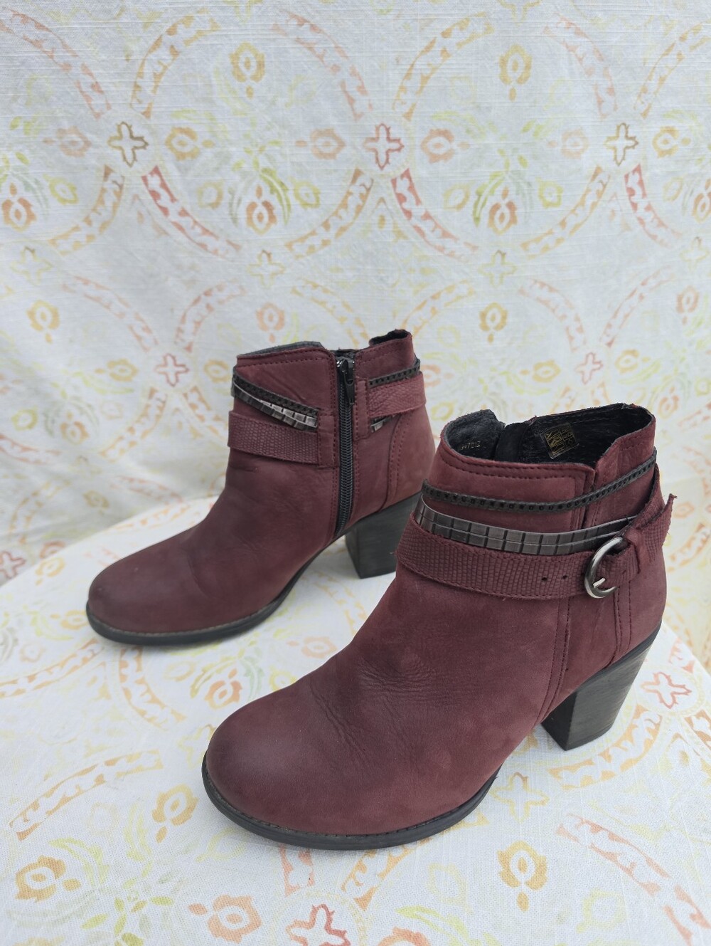 White Mountain Mayflower Women’s 7M Bordeaux Leather Ankle Boots Buckle Zip